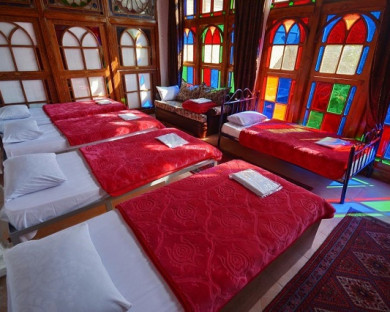 Shiraz-Gol taha-10.jpg